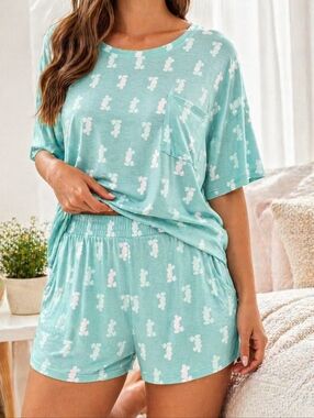 Disney Mickey Mouse Pajama Set Women’s Large Mint Green Lounge Shorts Top Soft